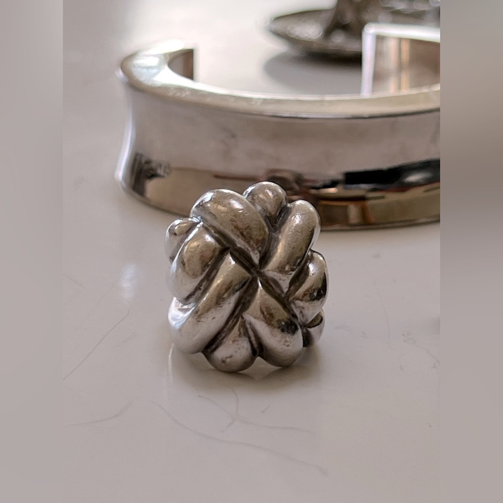 Charles Krypell / Sterling Silver • Size 5.5